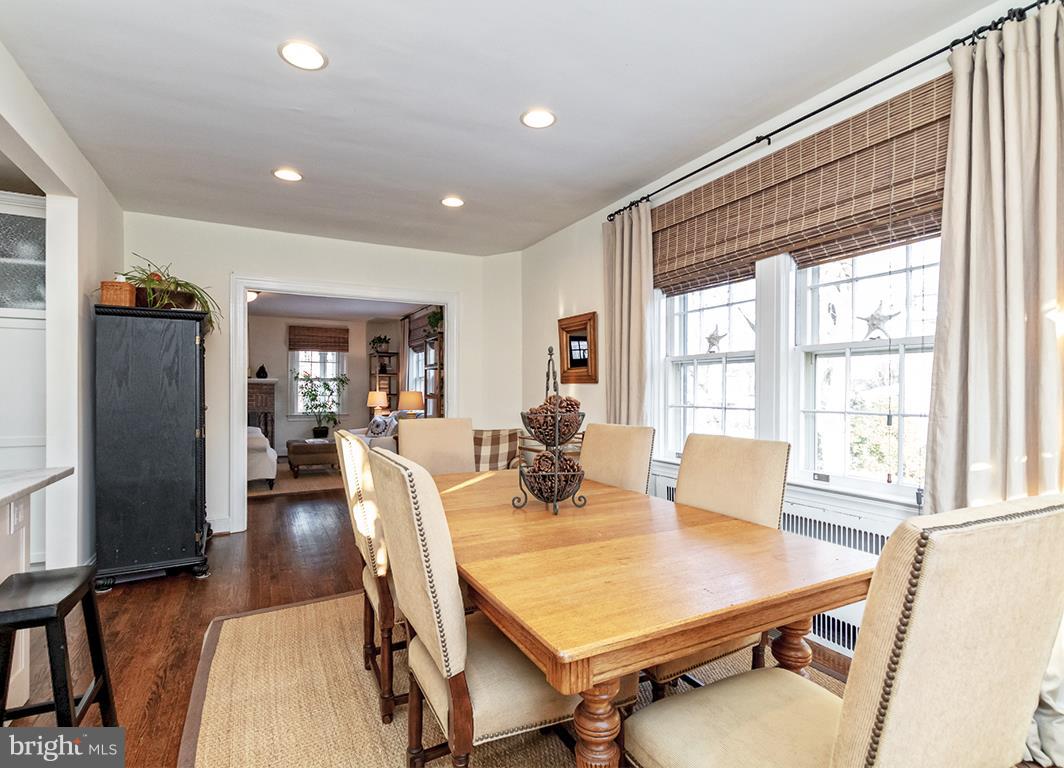 231 Hopkins Road Baltimore, MD 21212 - Photo 8 of 38 Dining Room