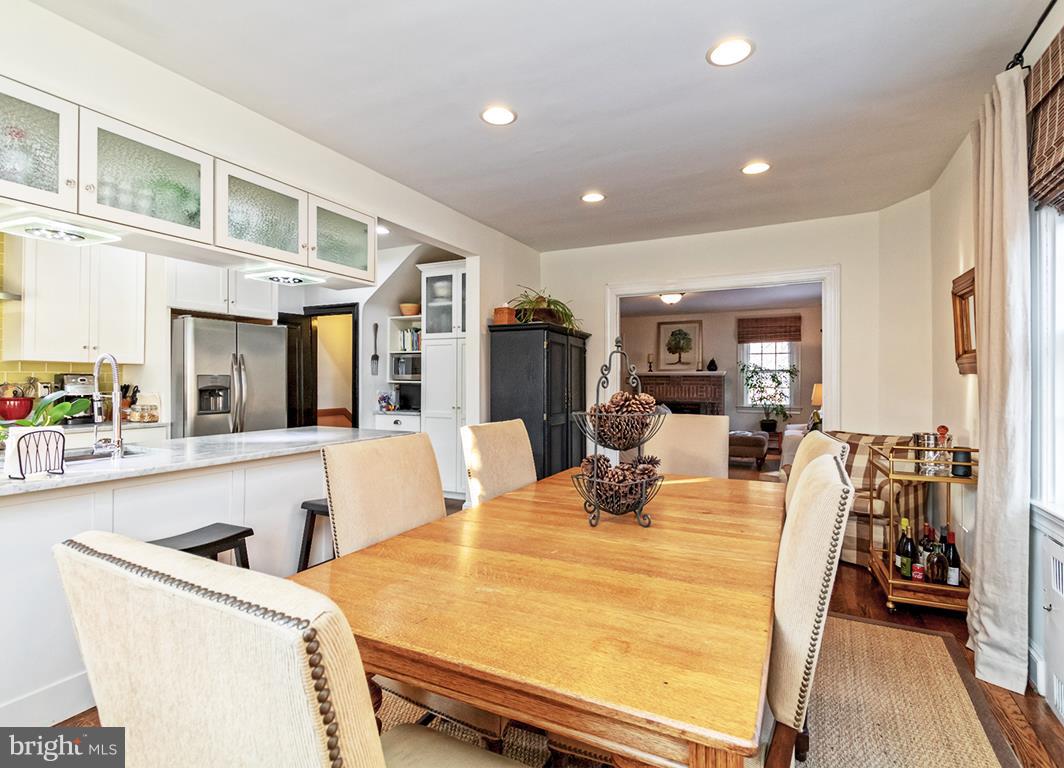 231 Hopkins Road Baltimore, MD 21212 - Photo 9 of 38 Dining Room