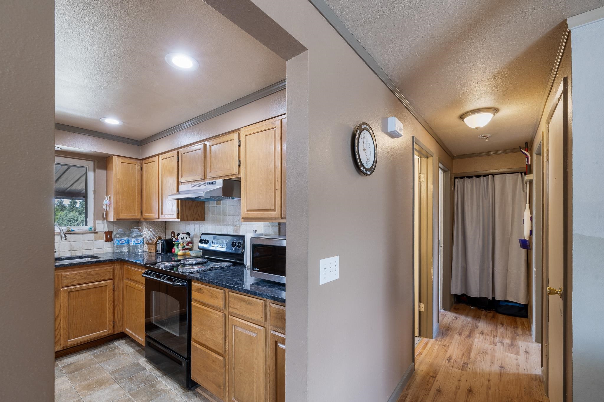 4907 North Chase Road Newman Lake, WA 99025 - Photo 10 of 49