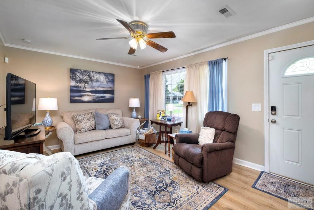 875 Whatley Street Sumter, SC 29154 - Photo 5 of 38 Gallery Image 5