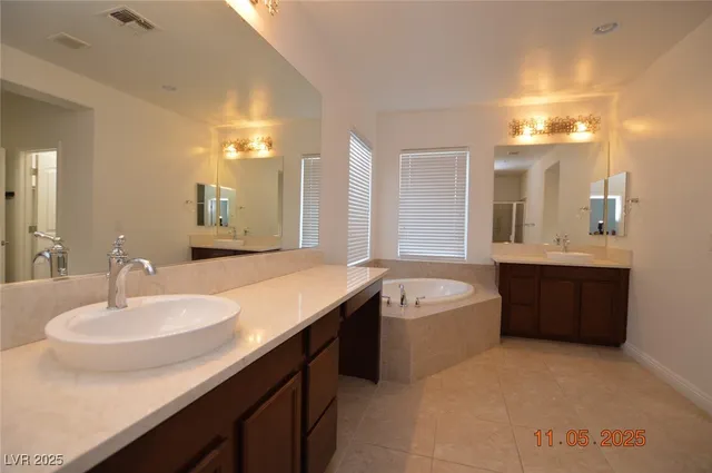 $3,100 | 12270 Lorenzo Avenue, Las Vegas, NV 89138