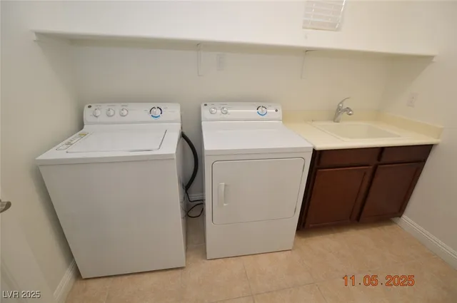 $3,100 | 12270 Lorenzo Avenue, Las Vegas, NV 89138