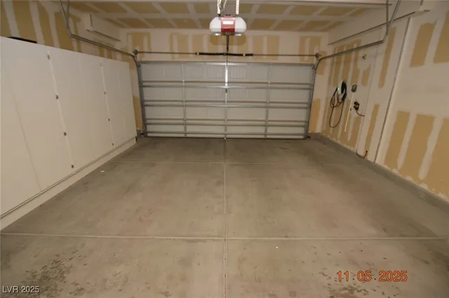 $3,100 | 12270 Lorenzo Avenue, Las Vegas, NV 89138