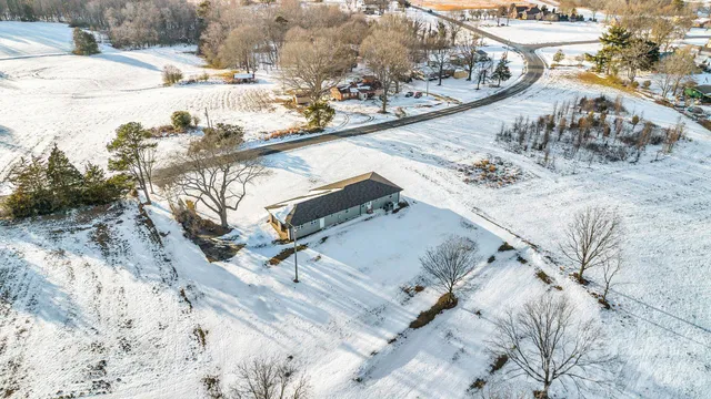 $2,000 | 2765 Long Circle, Iron Station, NC 28080