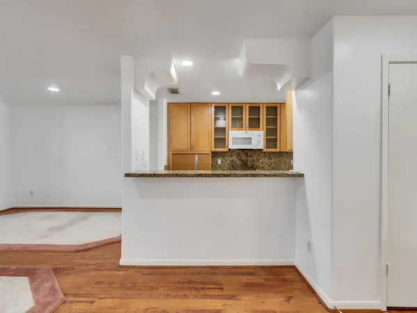 $2,100 | 14325 Lost Meadow Lane, Houston, TX 77079