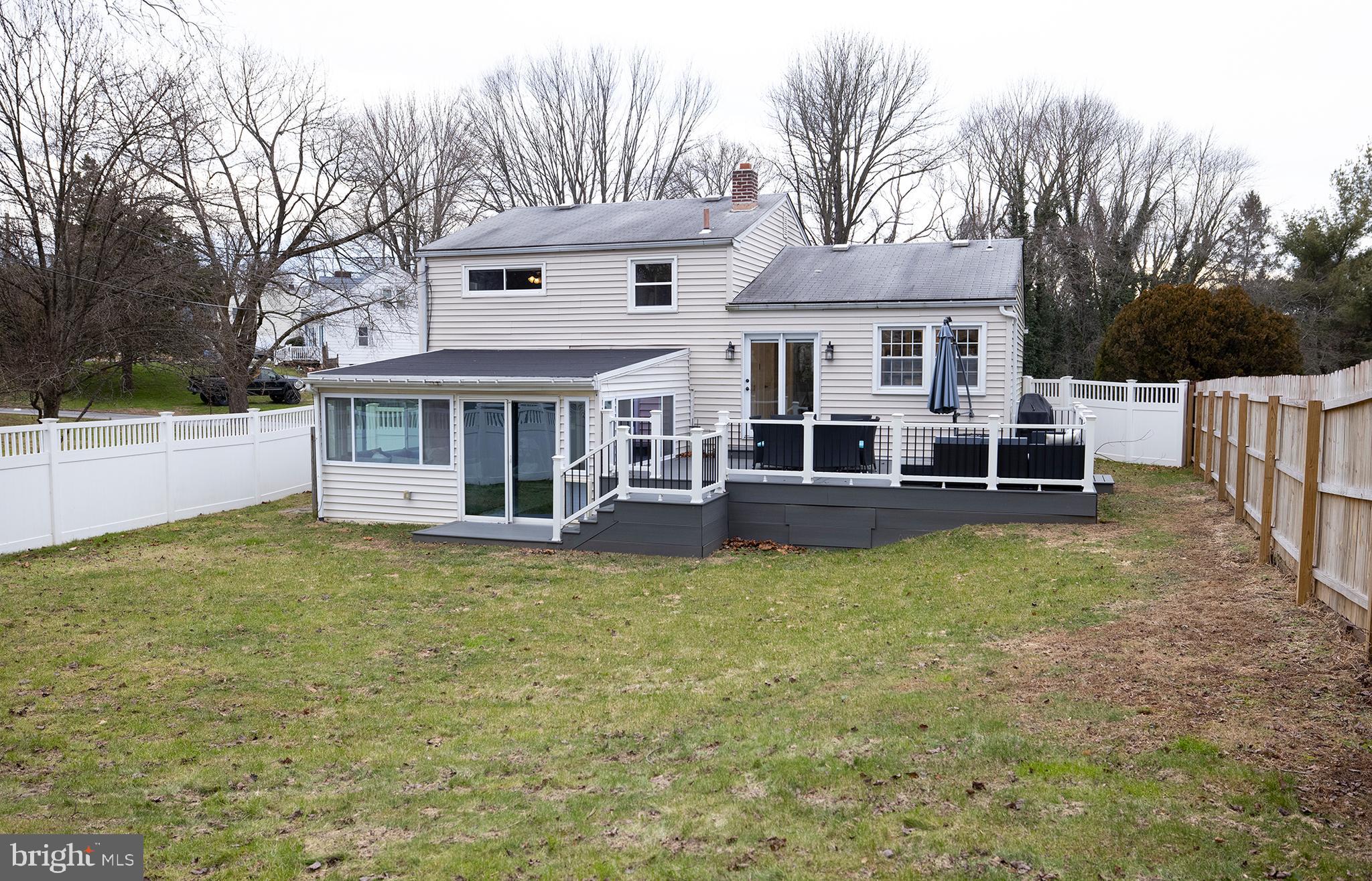 846 Valley View Road Media, PA 19063 - Photo 22 of 23 Back
