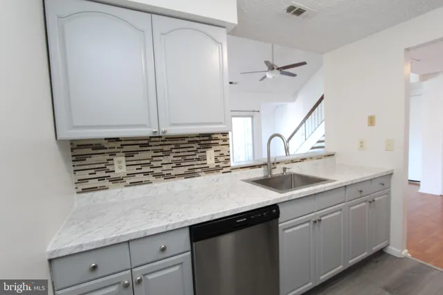 $2,500 | 7714 Tamarron Drive, Plainsboro, NJ 08536