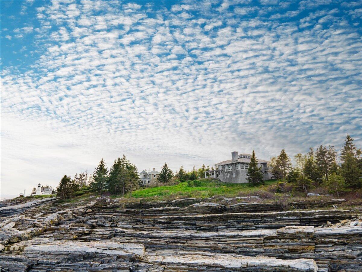 27 Cliff Road New Harbor, ME 04554 - Photo 3 of 69 37-DJI_0070