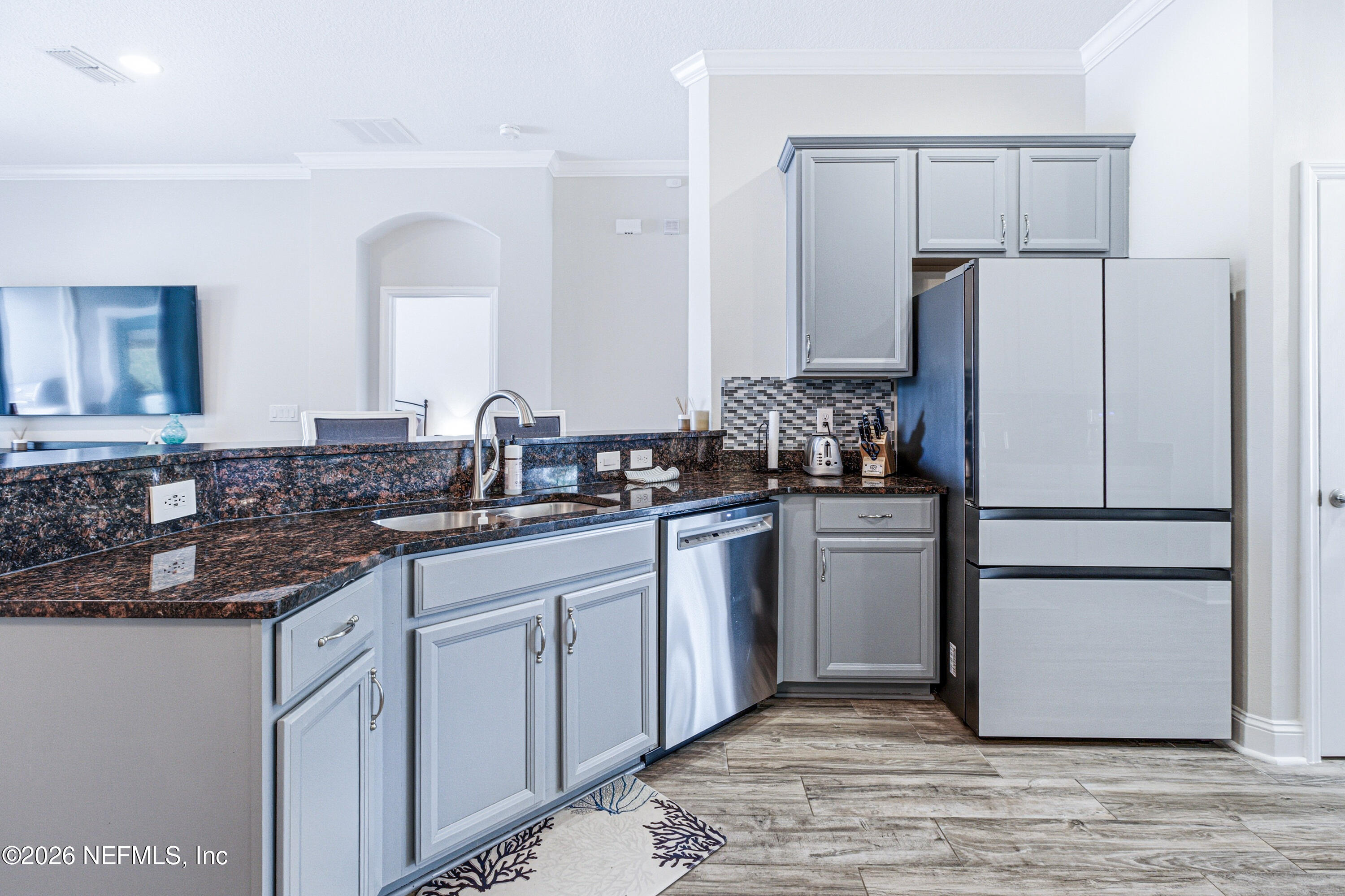 191 South Arabella Way St. Johns, FL 32259 - Photo 11 of 57 a kitchen with cabinets appliances and a counter space