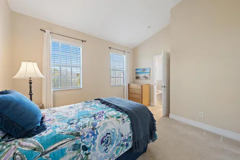 $449,990 | 238 West Thatch Palm Circle, Jupiter, FL 33458