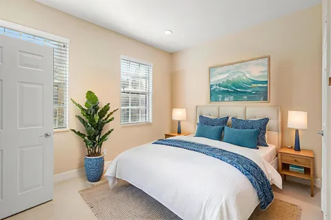 $449,990 | 238 West Thatch Palm Circle, Jupiter, FL 33458