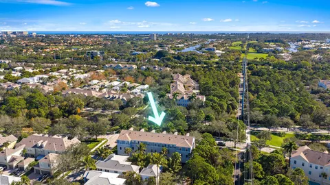 $449,990 | 238 West Thatch Palm Circle, Jupiter, FL 33458