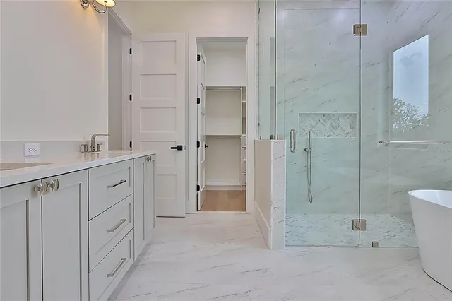 $2,724,000 | 519 West Davis Boulevard, Tampa, FL 33606