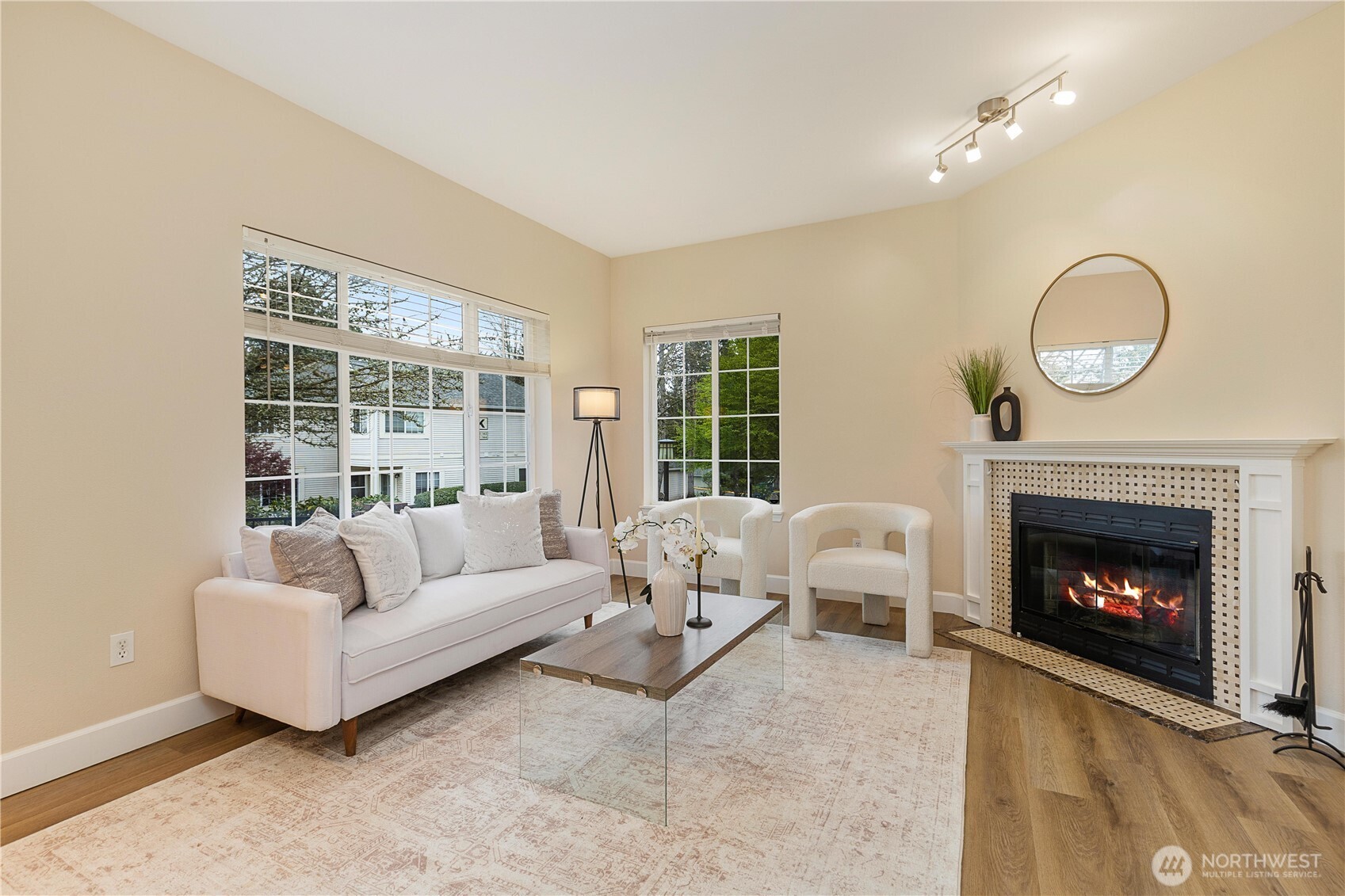 10909 Avondale Road Northeast, Unit P161 Redmond, WA 98052 - Photo 4 of 18