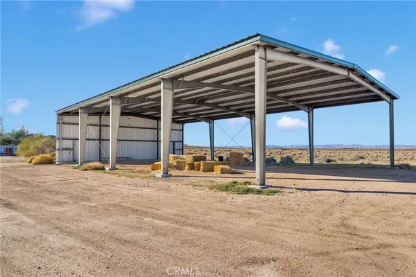 $949,900 | 37404 Harvard Road, Newberry Springs, CA 92365