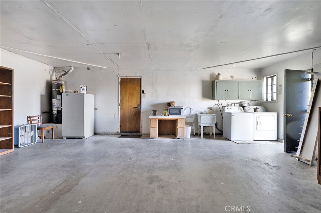 37404 Harvard Road Newberry Springs, CA 92365 - Photo 45 of 62