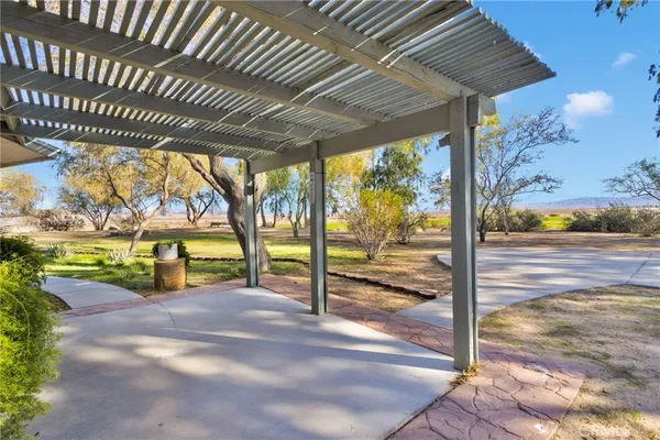$949,900 | 37404 Harvard Road, Newberry Springs, CA 92365