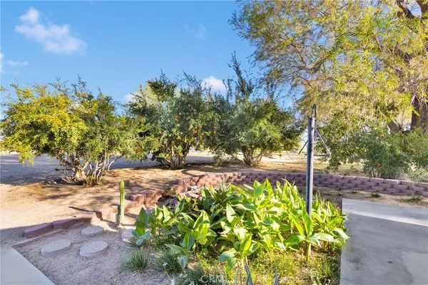 $949,900 | 37404 Harvard Road, Newberry Springs, CA 92365