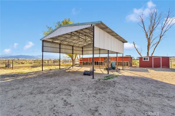 $949,900 | 37404 Harvard Road, Newberry Springs, CA 92365