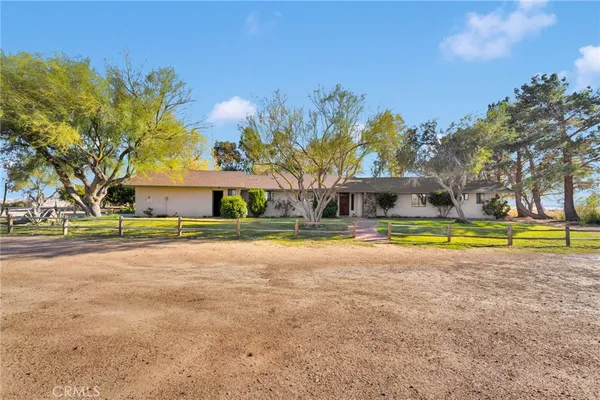 $949,900 | 37404 Harvard Road, Newberry Springs, CA 92365