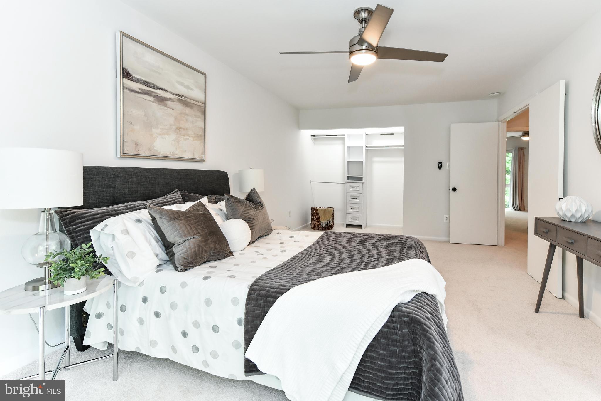 11701 Newbridge Court Reston, VA 20191 - Photo 22 of 64 New fan/lighting