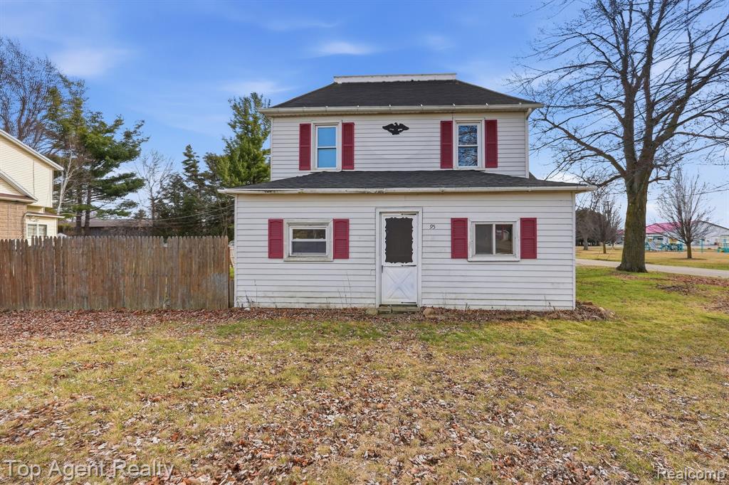 95 West Lapeer Road Peck, MI 48466 - Photo 2 of 33