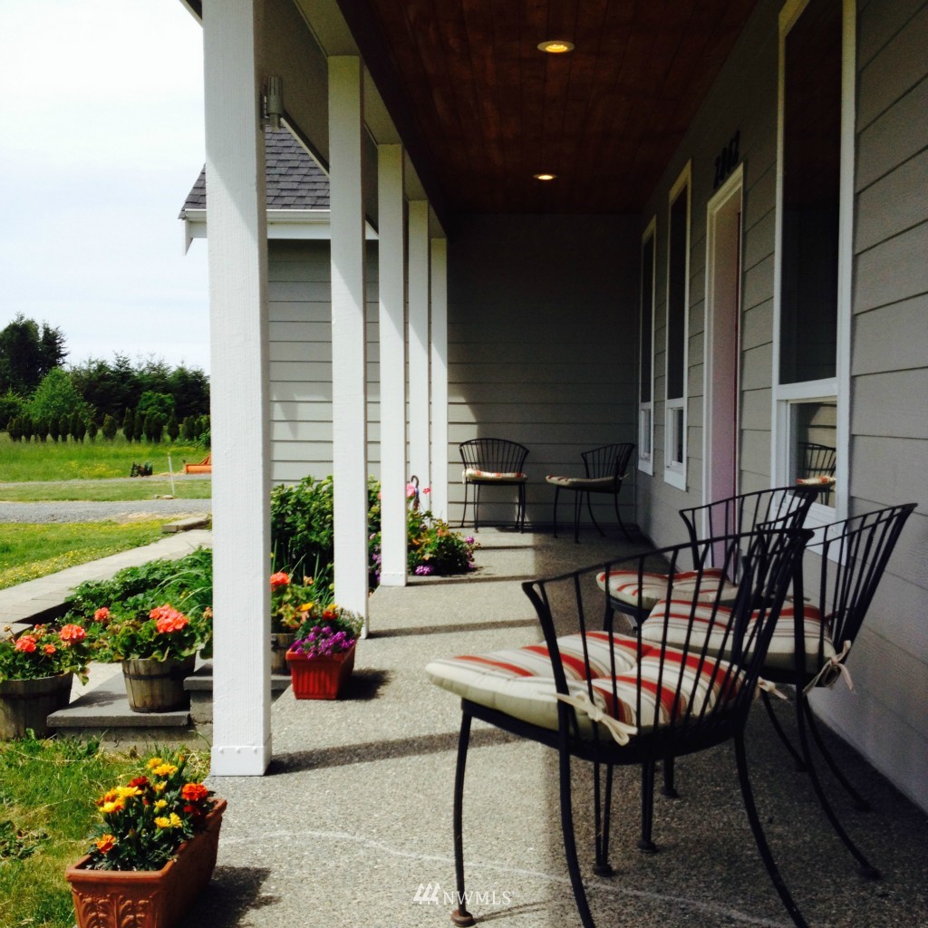 2862 Douglas Road Ferndale, WA 98248 - Photo 4 of 25