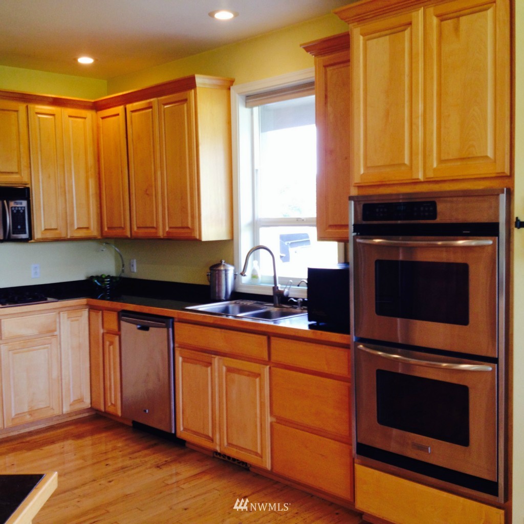 2862 Douglas Road Ferndale, WA 98248 - Photo 9 of 25