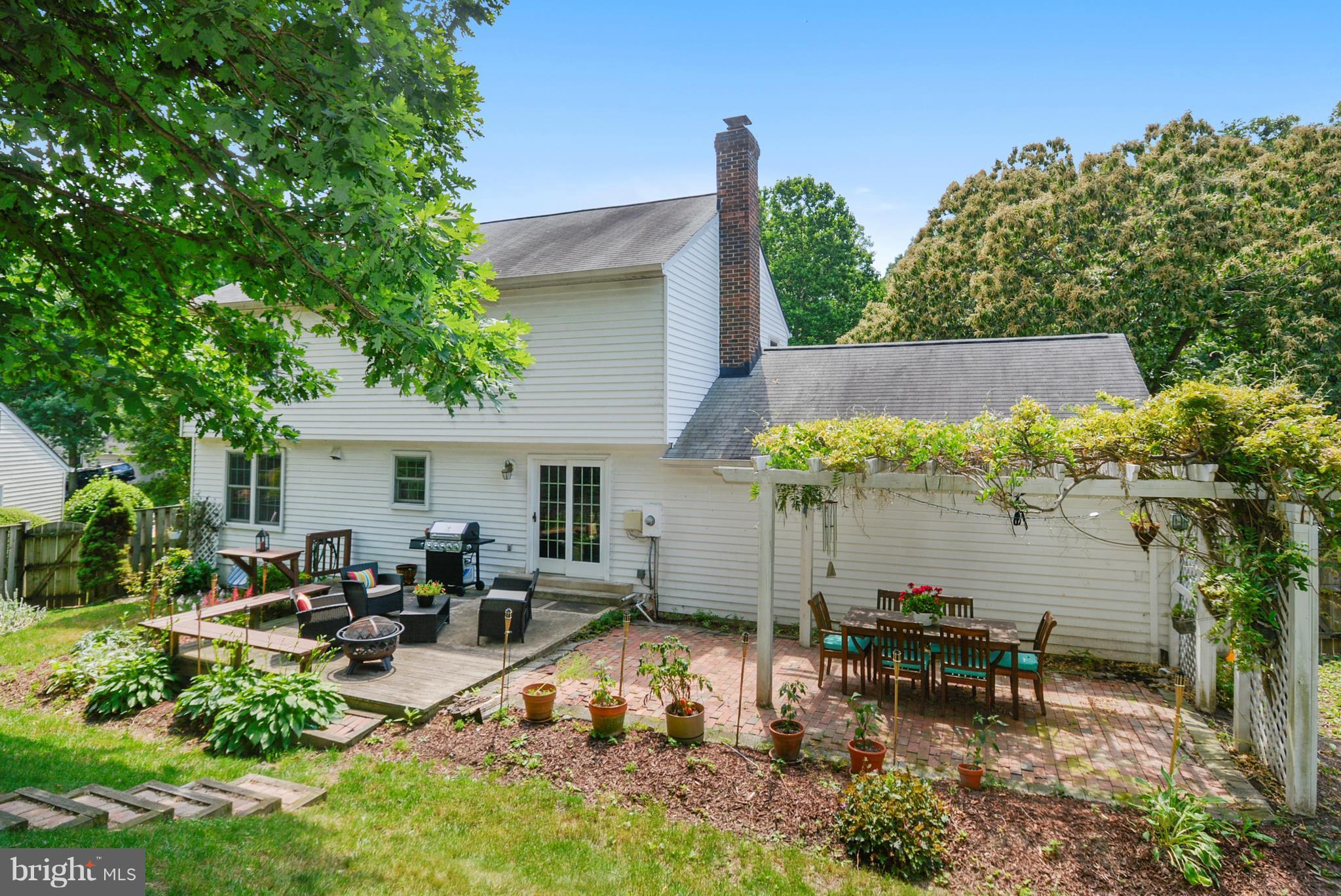 8303 Magic Leaf Road Springfield, VA 22153 - Photo 25 of 30 Backyard Oasis!