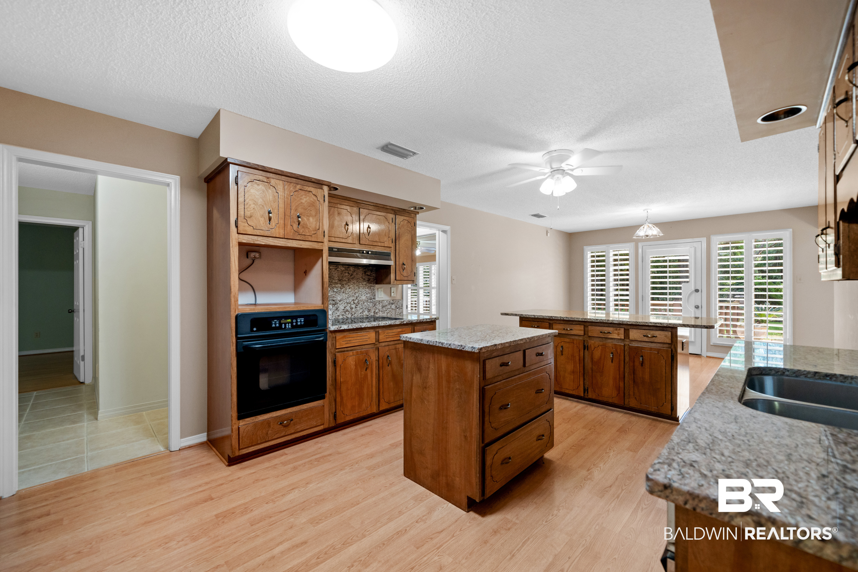 499 Ridgewood Drive Daphne, AL 36526 - Photo 18 of 43 Gallery Image 18