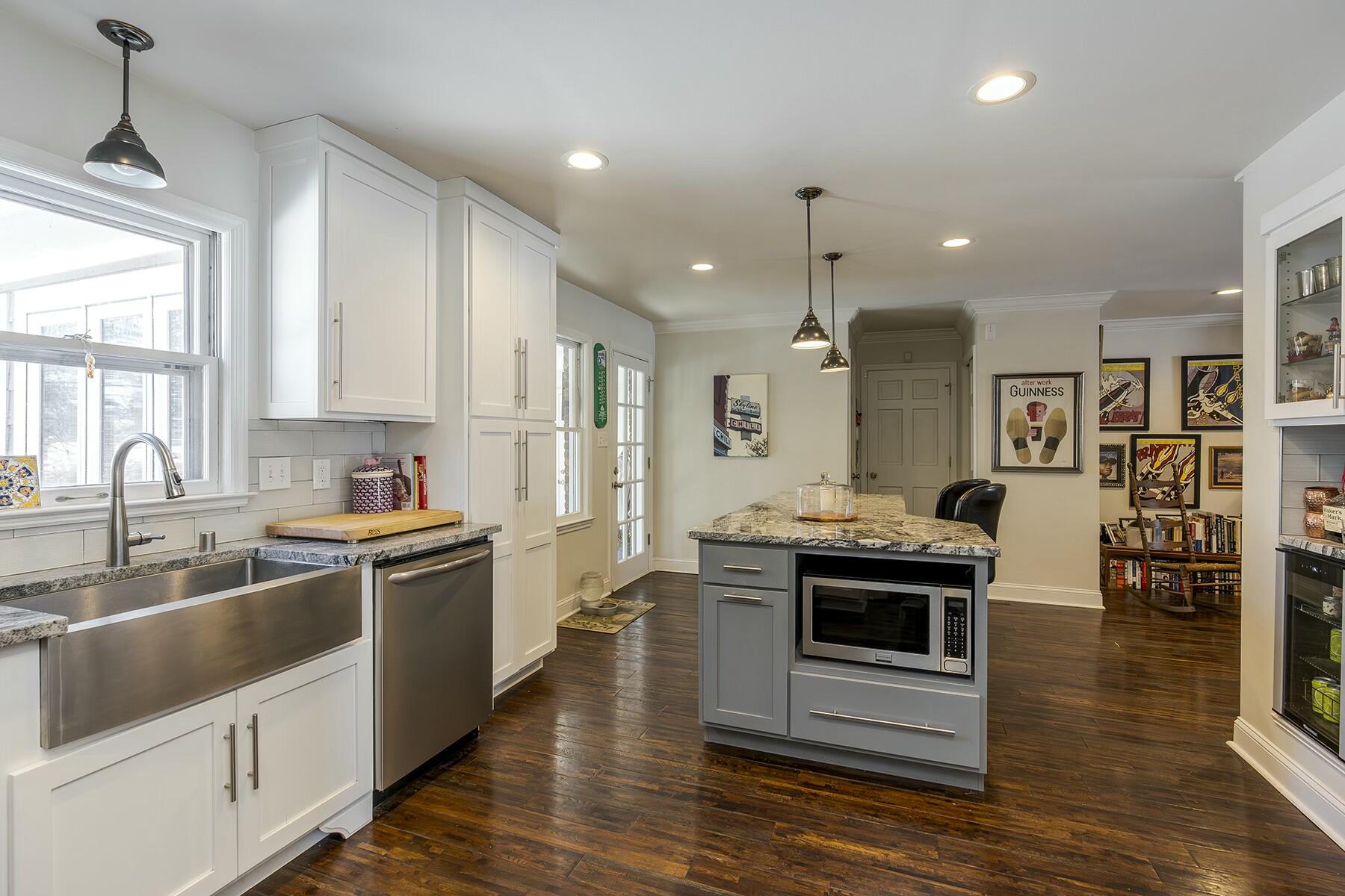 3220 Tates Creek Road Lexington, KY 40502 - Photo 16 of 52 16
