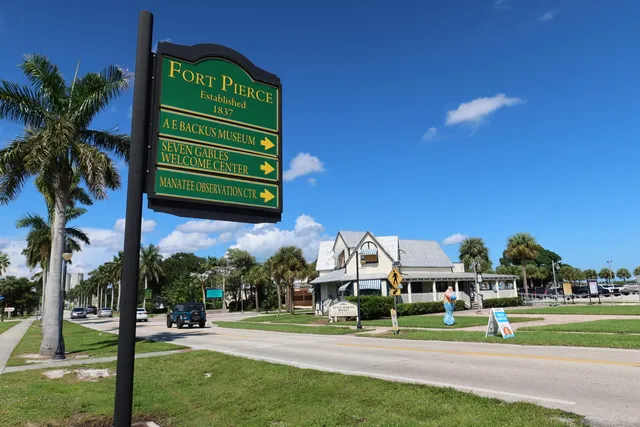 $644,999 | 5681 Northwest Croton Avenue, Port St. Lucie, FL 34986