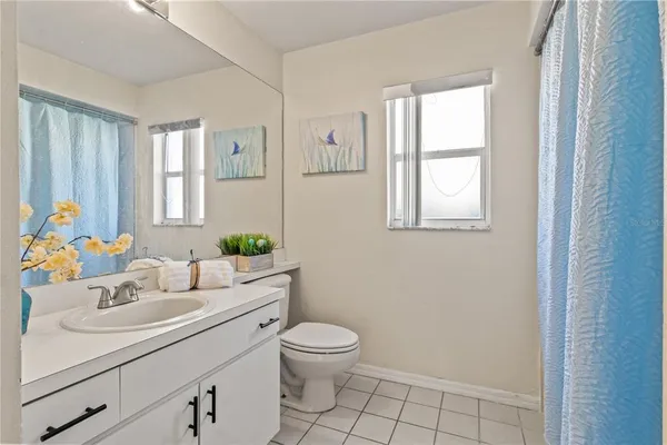 $325,000 | 603 Sand Ridge Drive, Valrico, FL 33594