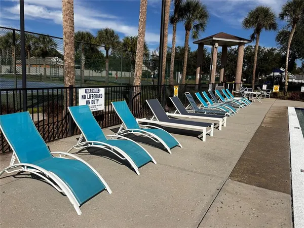 $325,000 | 603 Sand Ridge Drive, Valrico, FL 33594