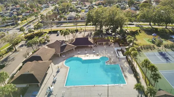 $325,000 | 603 Sand Ridge Drive, Valrico, FL 33594