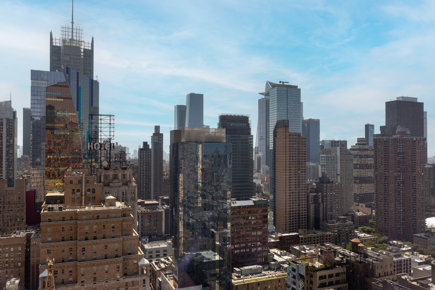 247 West 46th Street, Unit 3104 Manhattan, NY 10036 - Photo 14 of 16