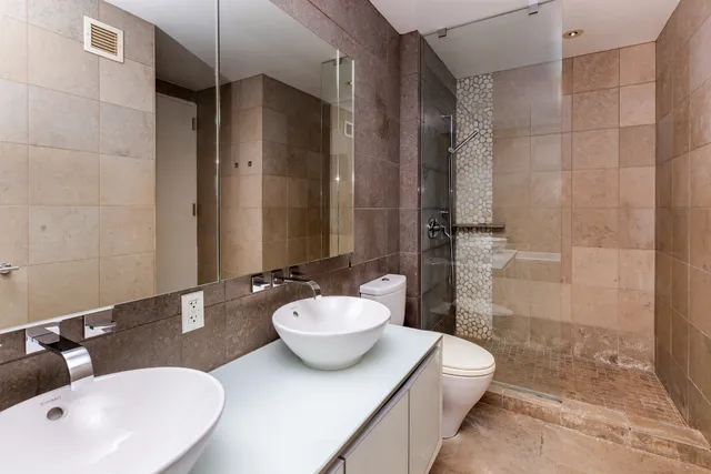 $1,848,000 | 247 West 46th Street, Unit 3104 | Theater District