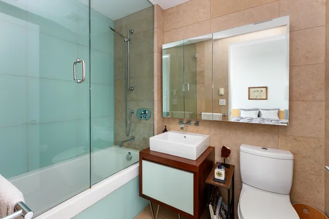 $1,848,000 | 247 West 46th Street, Unit 3104 | Theater District