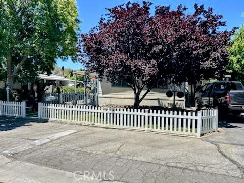 16274 Vasquez Canyon Road, Unit 45 Canyon Country, CA 91351 - Photo 12 of 15 CUTE YARD