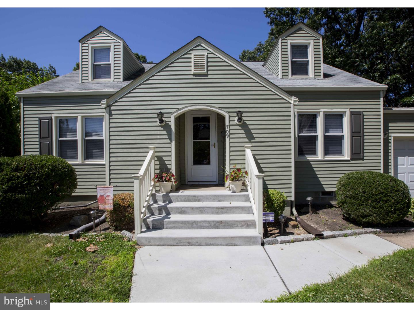 709 Filbert Street Palmyra, NJ 08065 - Photo 24 of 24 Exterior Front