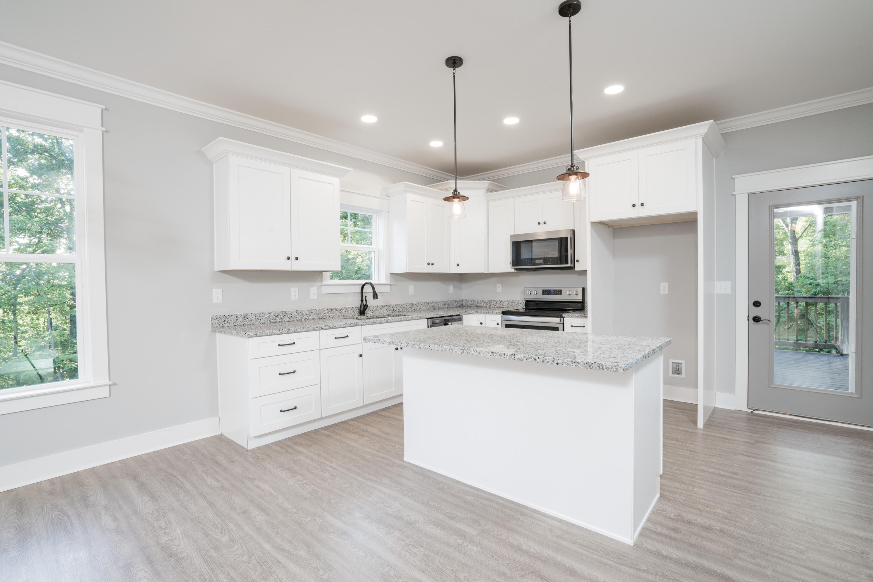 725 Pin Oak Road Ringgold, GA 30736 - Photo 12 of 38 Kitchen Alt View