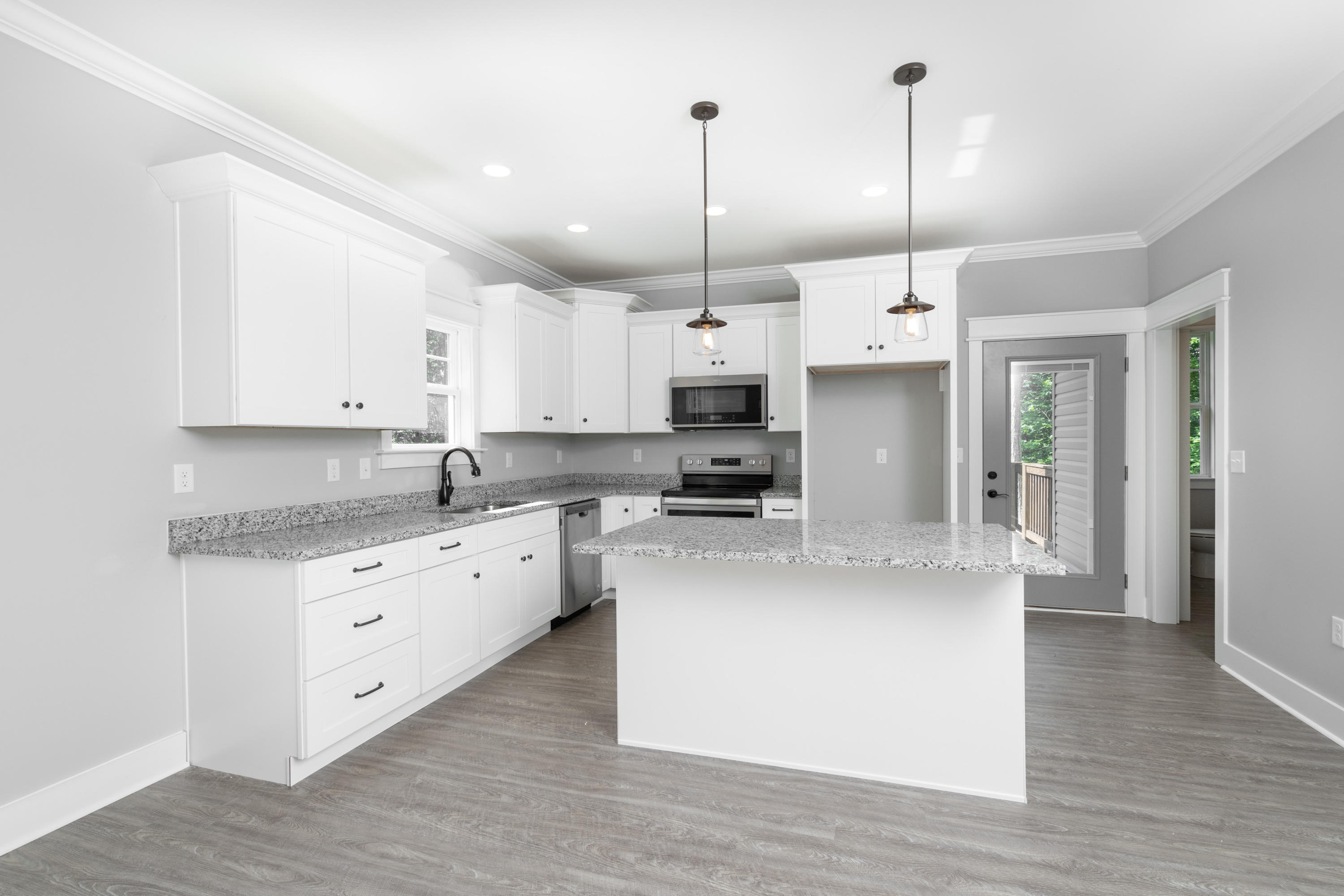 725 Pin Oak Road Ringgold, GA 30736 - Photo 13 of 38 Kitchen Close