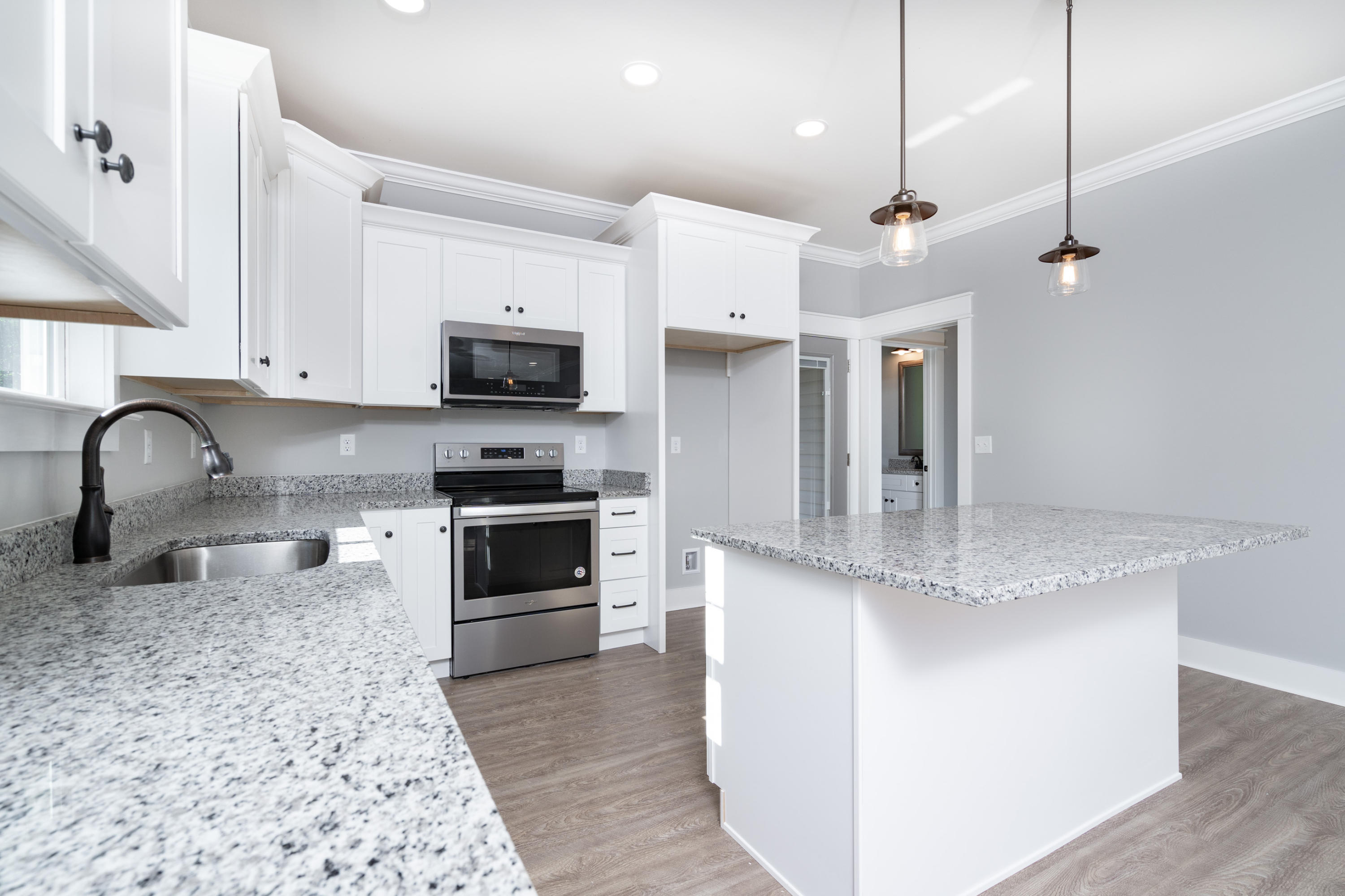 725 Pin Oak Road Ringgold, GA 30736 - Photo 14 of 38 Kitchen Angle 1