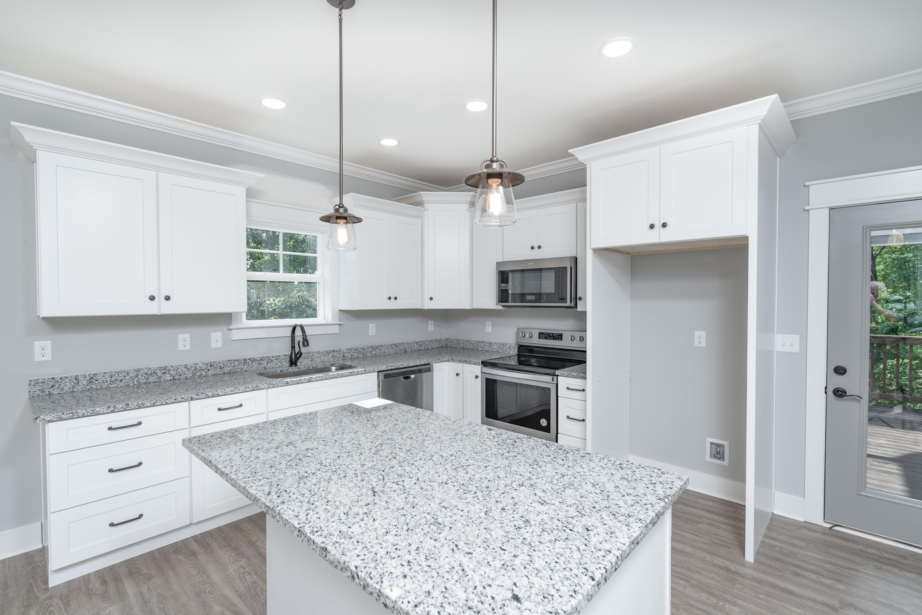725 Pin Oak Road Ringgold, GA 30736 - Photo 17 of 38 Kitchen Angle 4