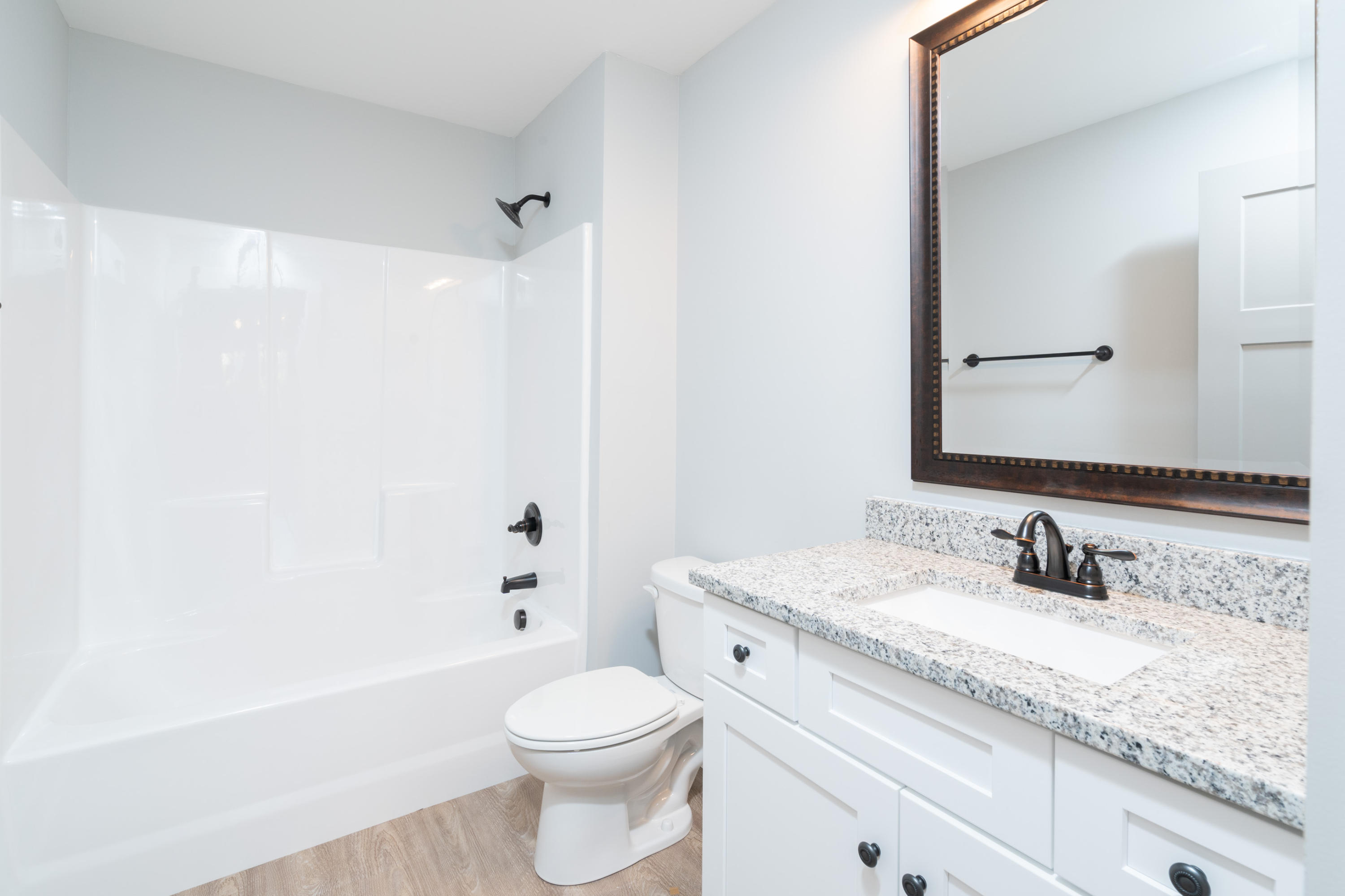 725 Pin Oak Road Ringgold, GA 30736 - Photo 27 of 38 Bathroom 2