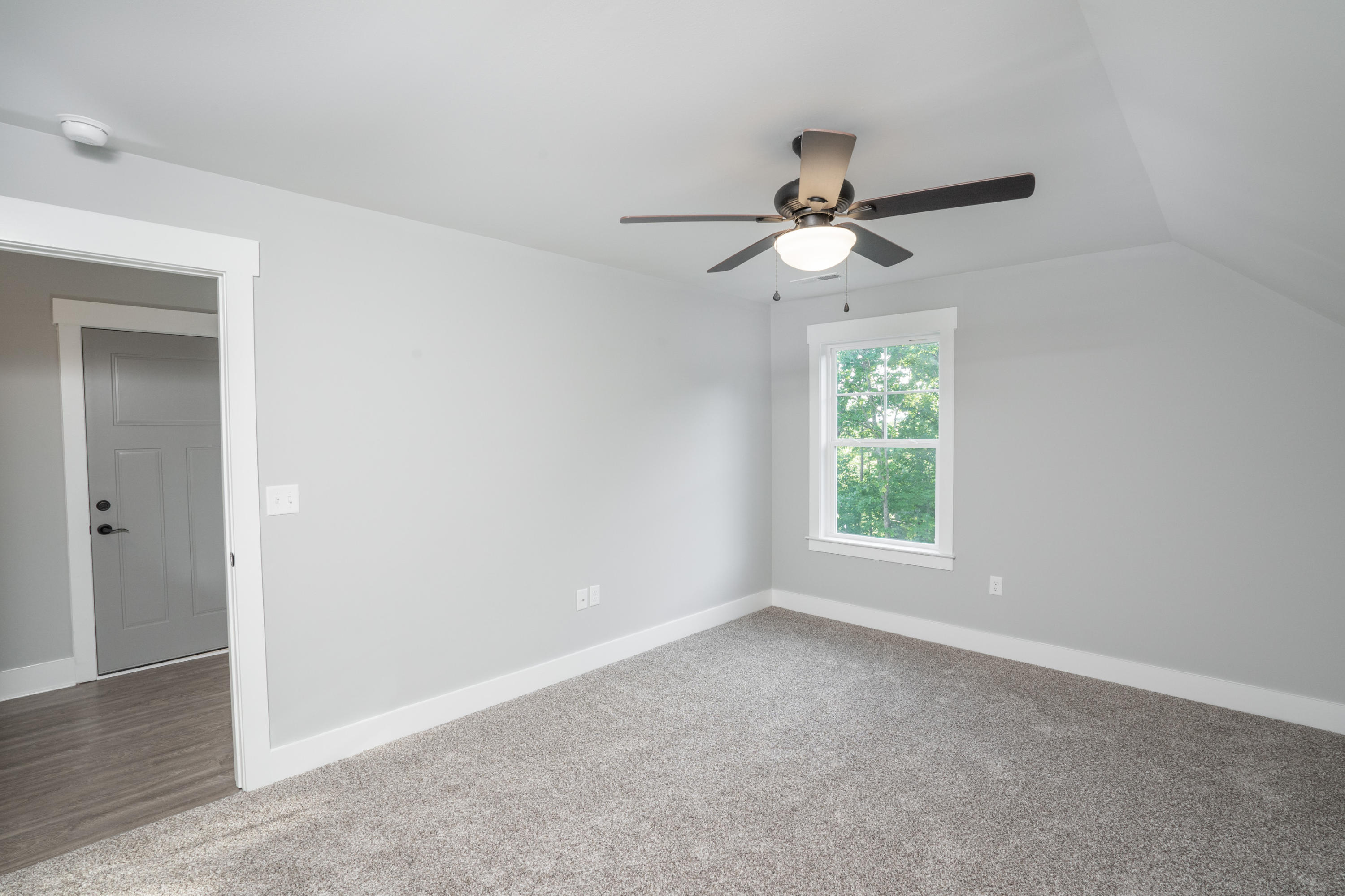 725 Pin Oak Road Ringgold, GA 30736 - Photo 29 of 38 Bedroom 3