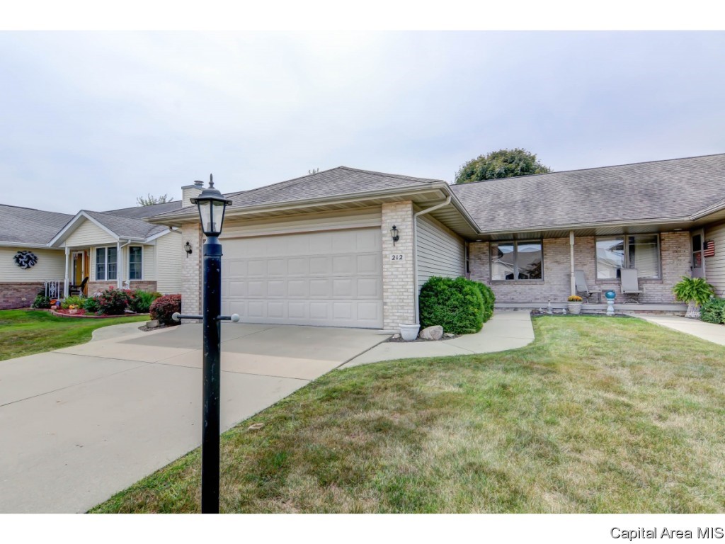 212 Eagle Ridge Drive Chatham, IL 62629 - Photo 1 of 27 Gallery Image 1