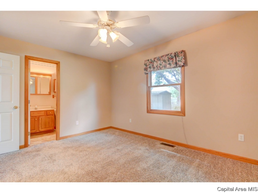 212 Eagle Ridge Drive Chatham, IL 62629 - Photo 16 of 27 Gallery Image 16