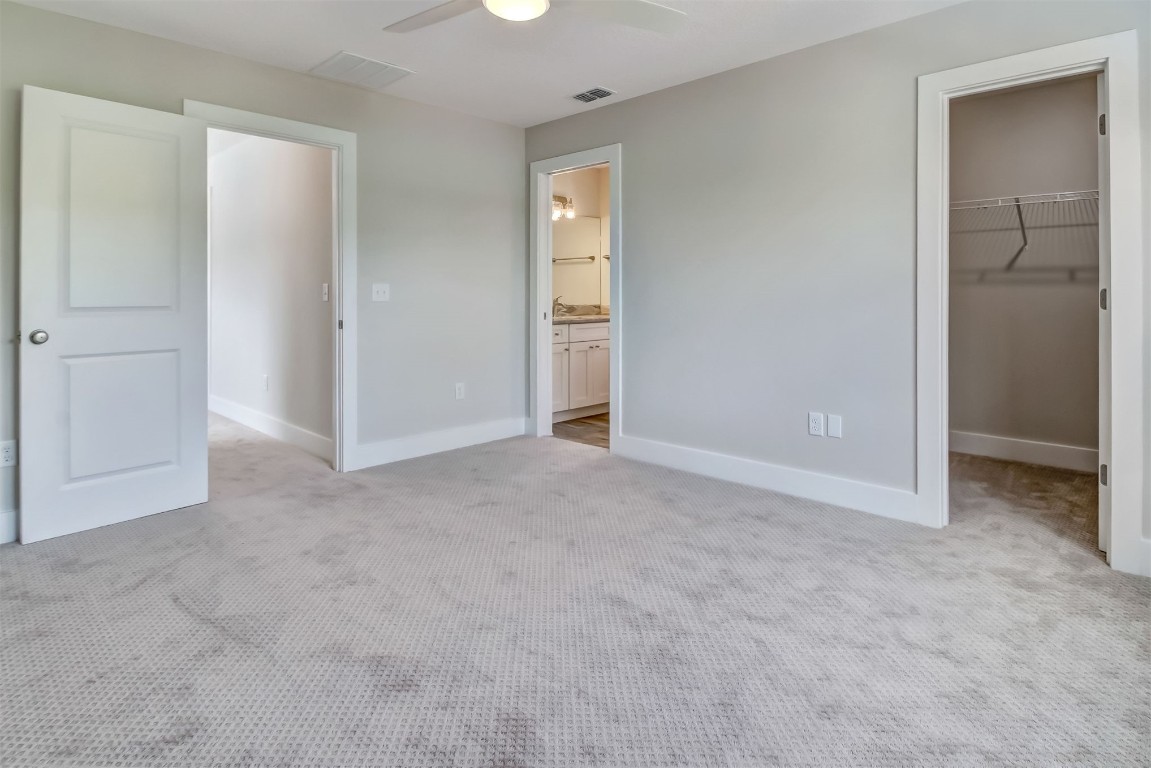 926 South 7th Street Fernandina Beach, FL 32034 - Photo 21 of 37 a view of an empty room and closet area