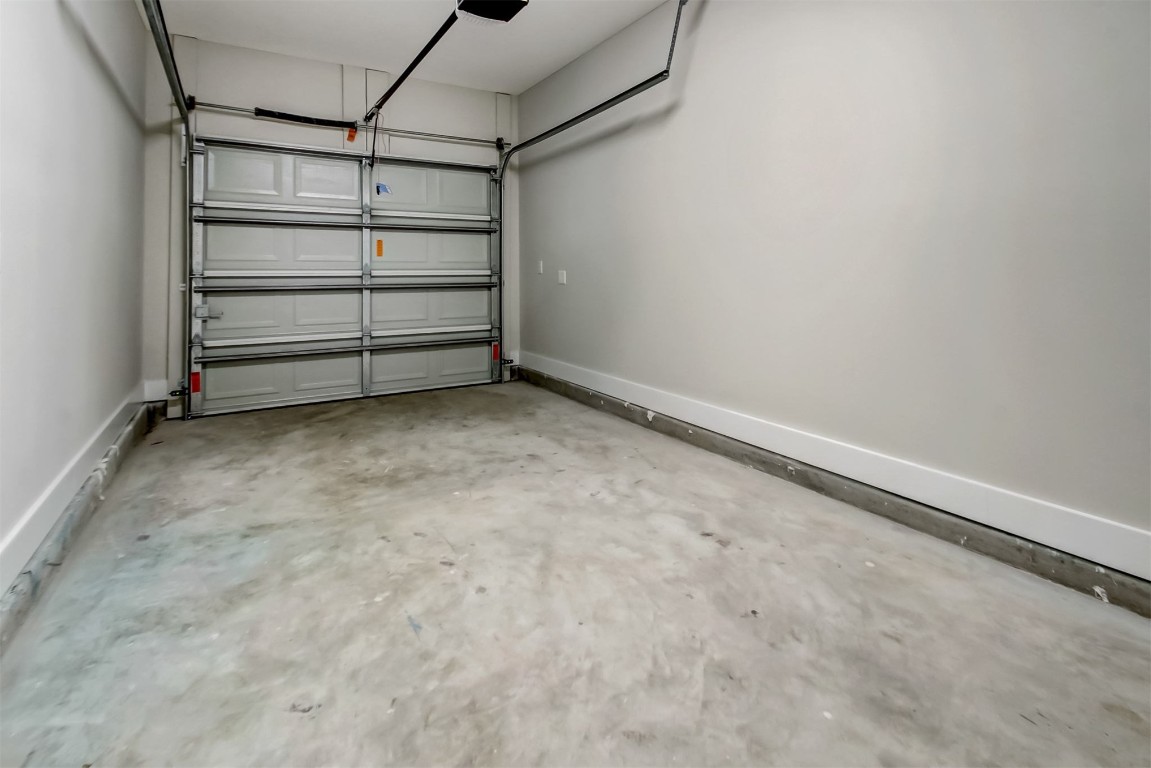 926 South 7th Street Fernandina Beach, FL 32034 - Photo 32 of 37 a view of an empty room